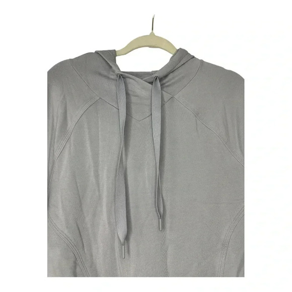 Athleta Cabana Tunic Short Sleeve Hoodie Light Purple // Size XXS - Picture 3 of 8